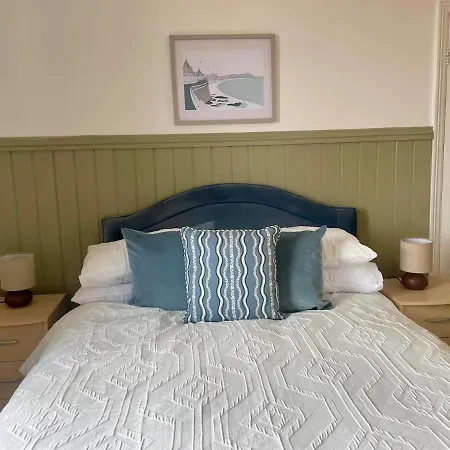 Сasa de vacaciones Elmville By The Sea Open Air 10 Minute Walk 2 Double Bedrooms Scarborough